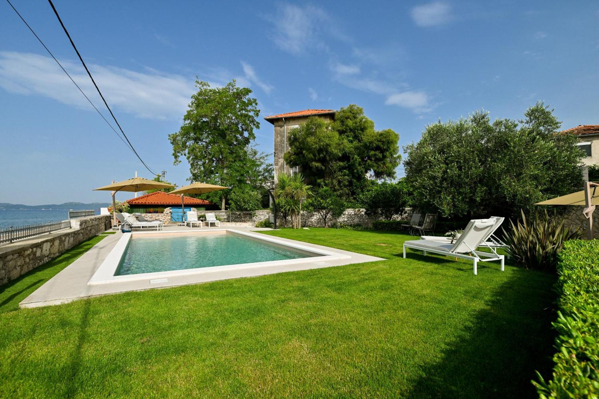 Hresc S 3* Zadar